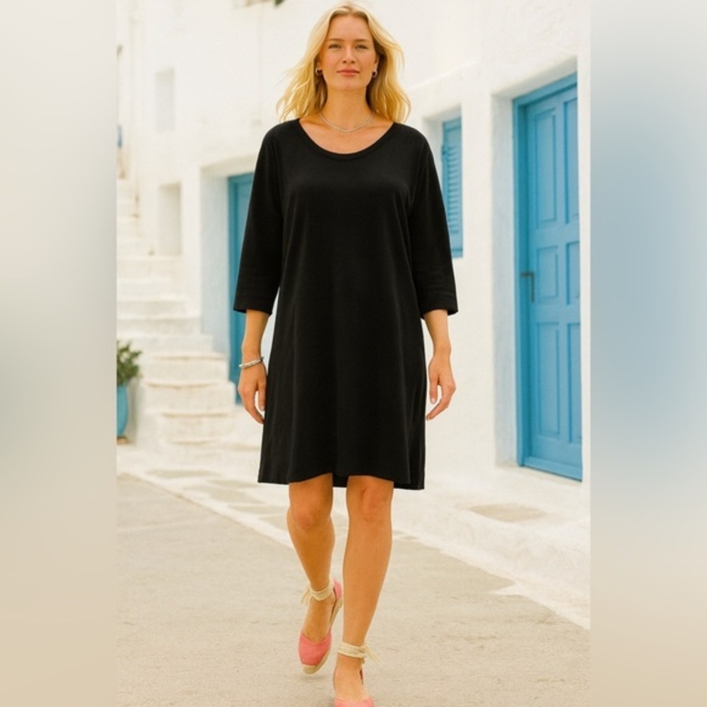 🆒🖤Massimo Supply Co. Long black  tunic top w/ round neck & 3/4 sleeves
